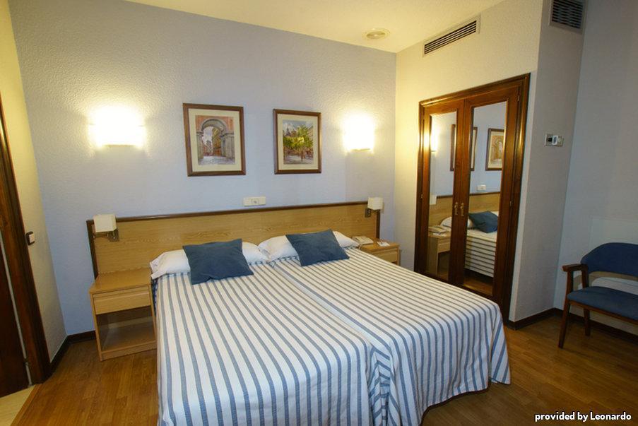 Hotel Hospedium Condes 3*