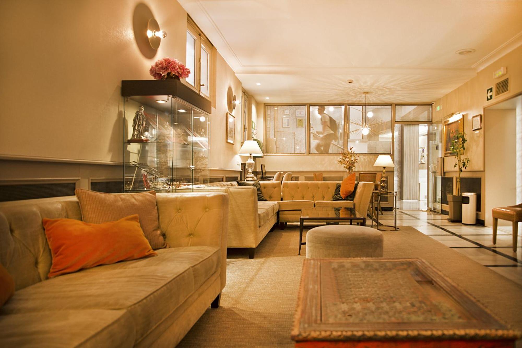 Hospedium Condes Hotel 3*